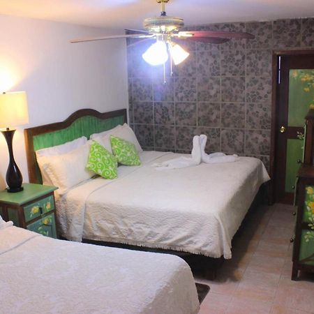 Aparthotel Casa Quatro San Miguel de Allende Zewnętrze zdjęcie